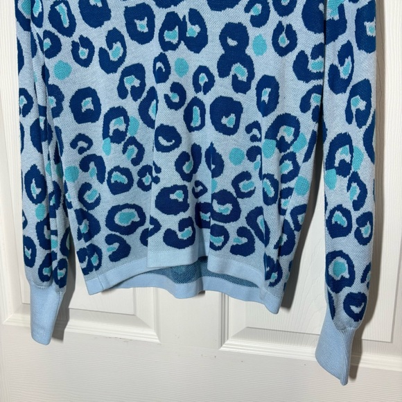 Lilly Pulitzer Jasmina Sweater XS Skim Blue Don’t be a Cheetah Print Mobwife - Picture 5 of 9